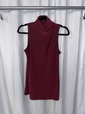Halogen Sleeveless Mock Neck Top in Wine